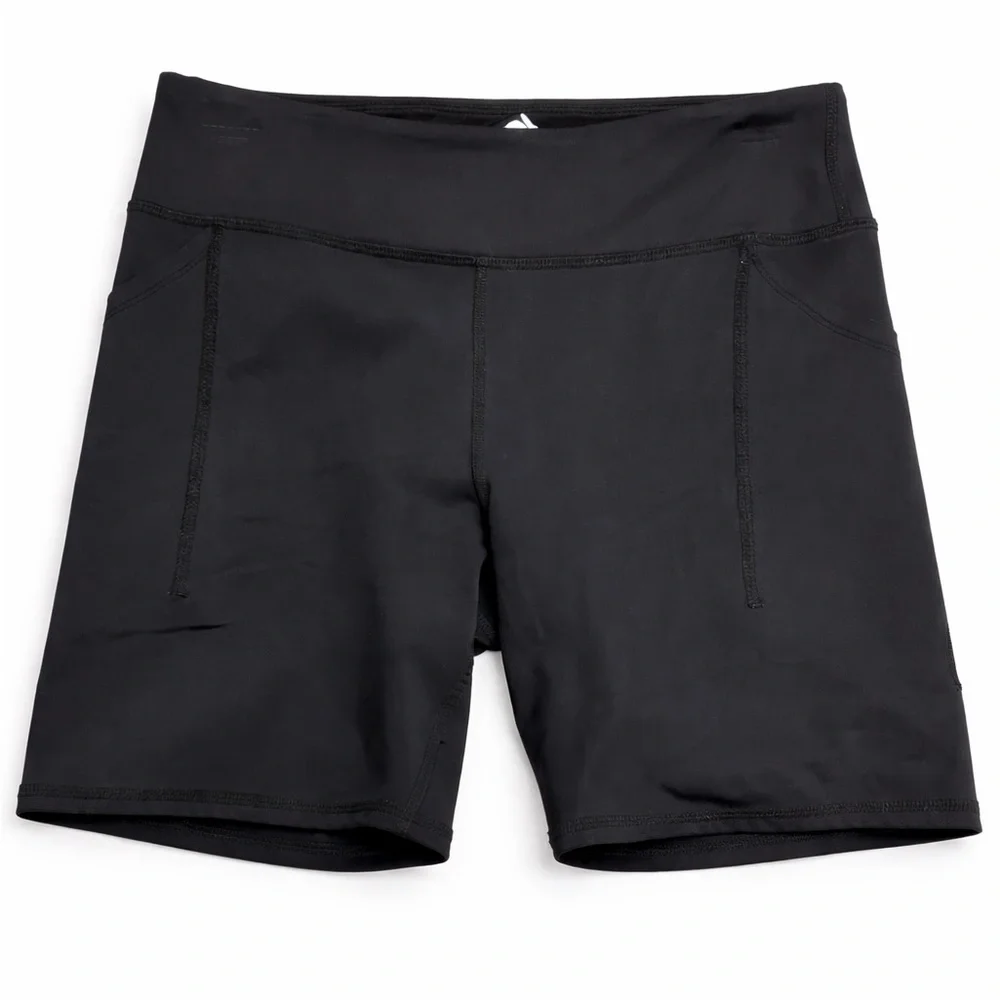 High-Performance Black Athletic Shorts for Women - Picture 3 of 3